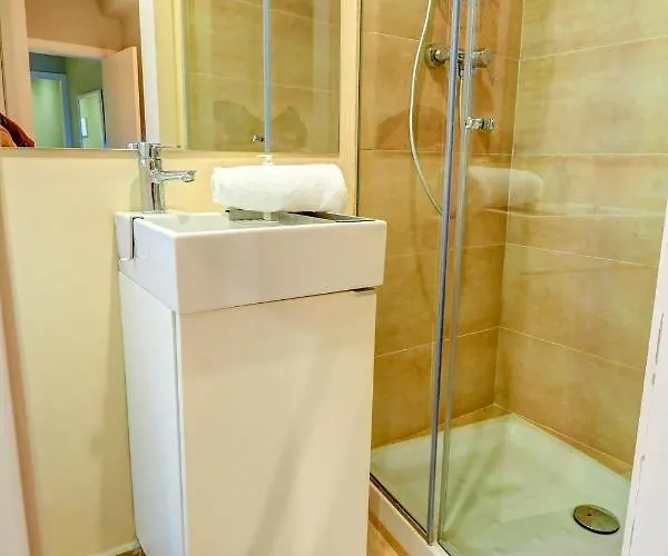 La Gioia 1 By Hello Homes